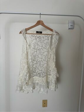 Lace Sheer Vest - Cream